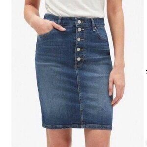 Banana Republic | Denim Pencil Skirt Size 2P